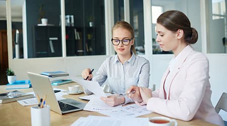Lorem ipsum dolor sit amet consec adipis elit Dolor repellat pariatur temporibus doloribus hic conse quatur copy typing refreshing
